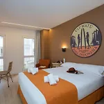 Casual De Olas Hotel 2*